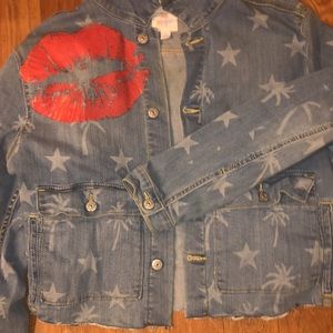 💰😎💰 LuLuRoe  Cropped up style jean jacket